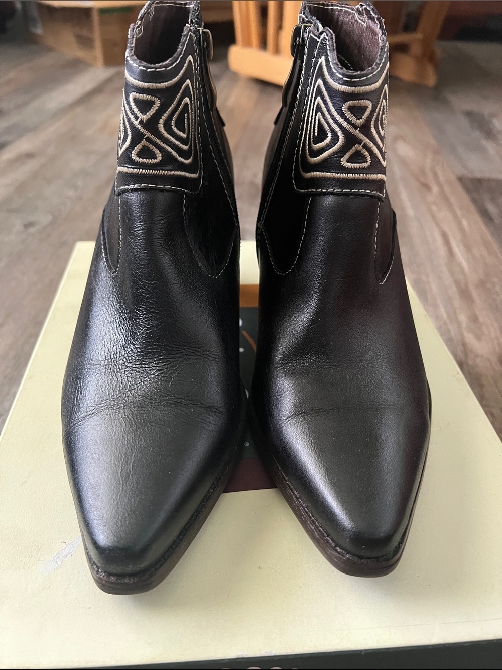 Spring Step Black Leather Pointed Ankle Booties with Contrast Stitching - Picture 2 of 4